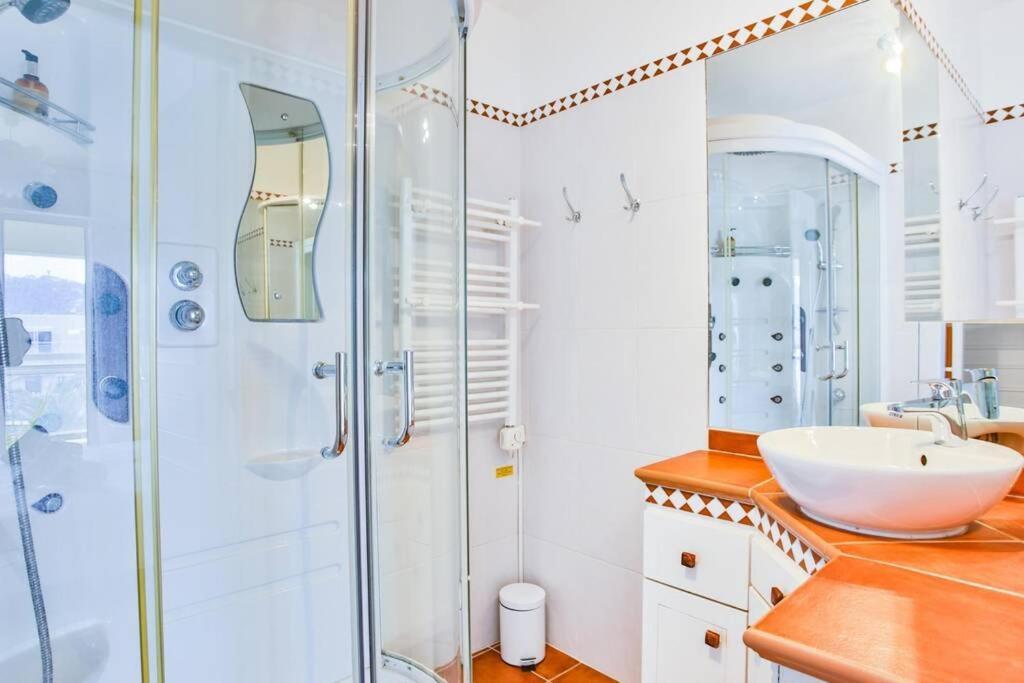 Bright One Bdrm Apartment A/C-Swimming Pool/Congress By Olidesi Cannes Exterior photo